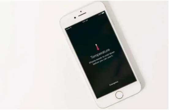 乡城苹果手机维修分享iPhone 手机发热如何快速降温 
