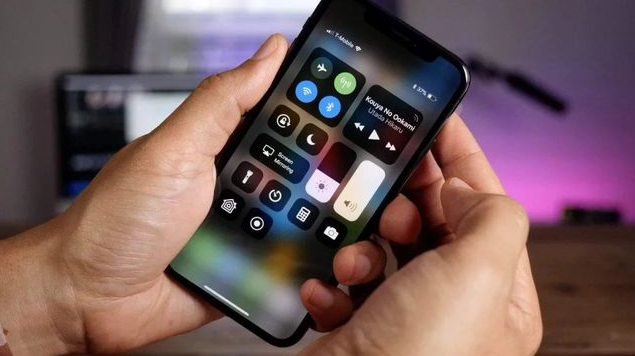 乡城苹果手机维修分享iPhone 12信号差怎么办 